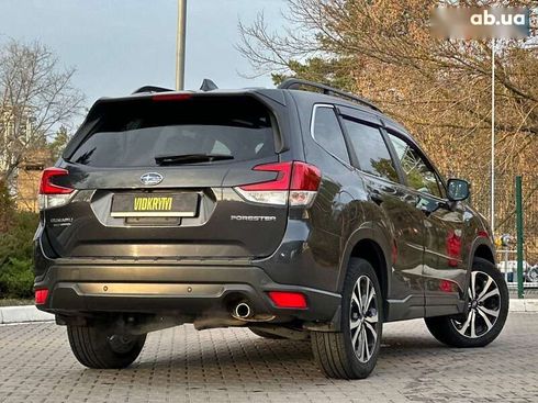 Subaru Forester 2019 - фото 12