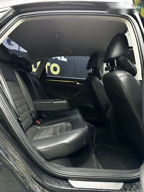 Volkswagen Passat 2014 - фото 17