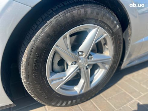 Hyundai Sonata 2020 серый - фото 14