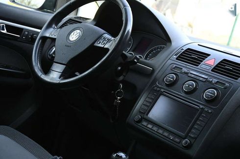 Volkswagen Touran 2004 - фото 30
