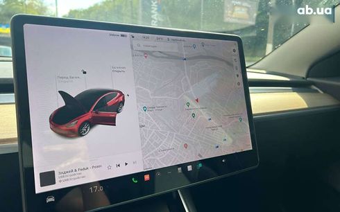 Tesla Model 3 2019 - фото 14