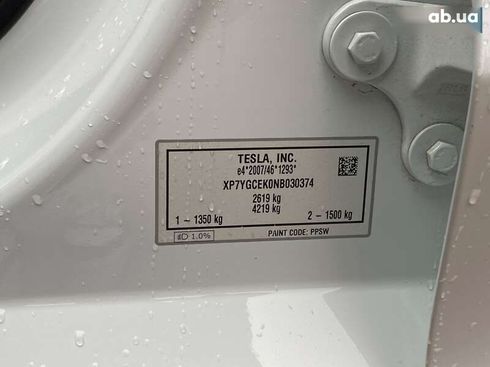 Tesla Model Y 2022 - фото 25