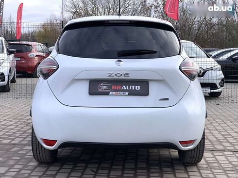 Renault Zoe 2020 - фото 16
