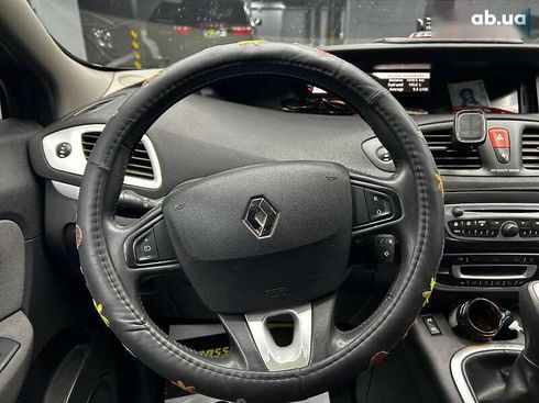 Renault Scenic 2011 - фото 17