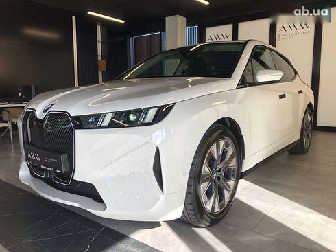BMW iX 2025 - фото 4