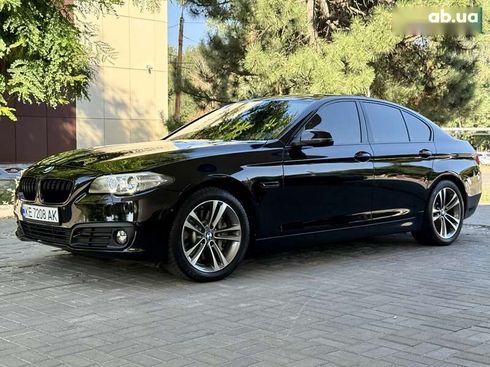 BMW 5 серия 2015 - фото 3