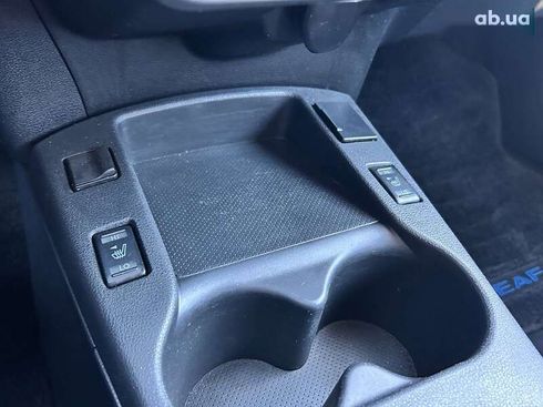 Nissan Leaf 2017 - фото 27