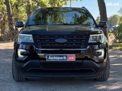 Ford Explorer 2016 черный - фото 12