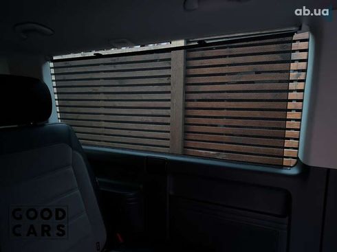 Volkswagen Multivan 2020 - фото 29