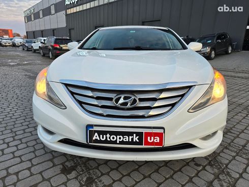 Hyundai Sonata 2013 белый - фото 2