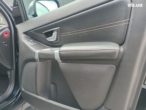 Volvo XC90 2010 черный - фото 15