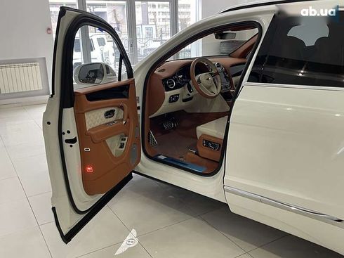 Bentley Bentayga 2018 - фото 15