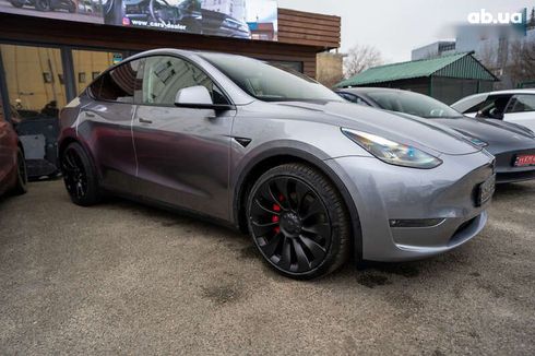 Tesla Model Y 2023 - фото 4