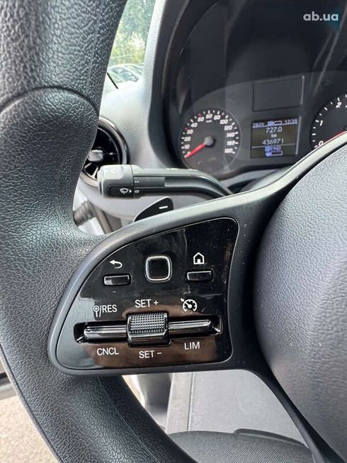 Mercedes-Benz Sprinter 2020 - фото 24