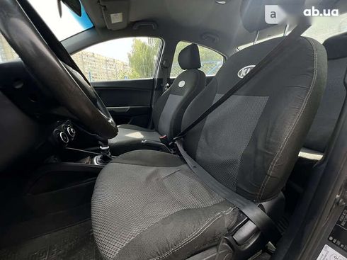 Kia Rio 2014 - фото 10