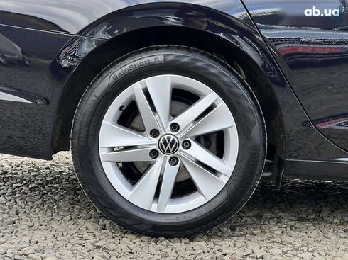 Volkswagen Golf 2022 - фото 22