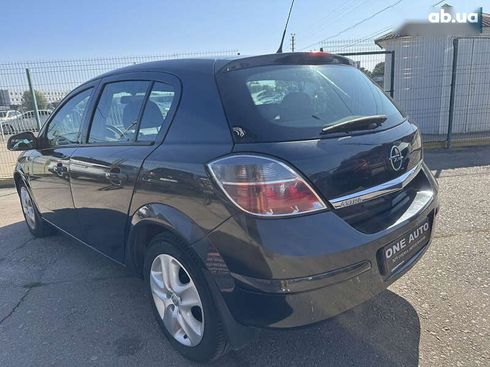 Opel Astra 2012 - фото 8