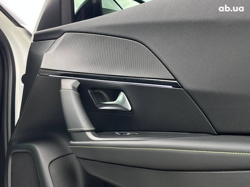 Peugeot 2008 2020 белый - фото 15