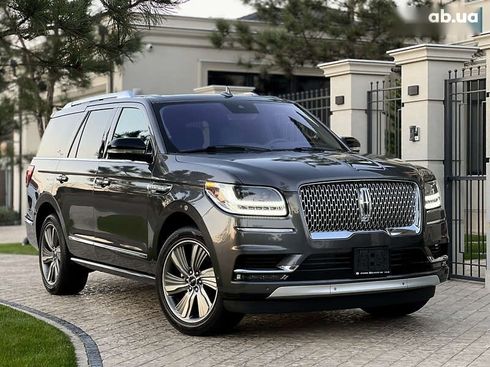 Lincoln Navigator 2018 - фото 21