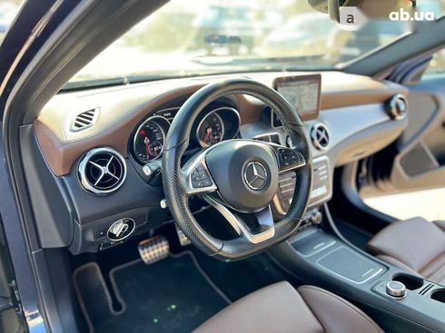Mercedes-Benz GLA-Класс 2018 - фото 17