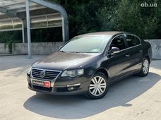 Продажа б/у седан Volkswagen Passat в Киевской области - купить на Автобазаре