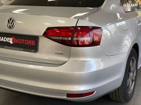 Volkswagen Jetta 2015 - фото 10
