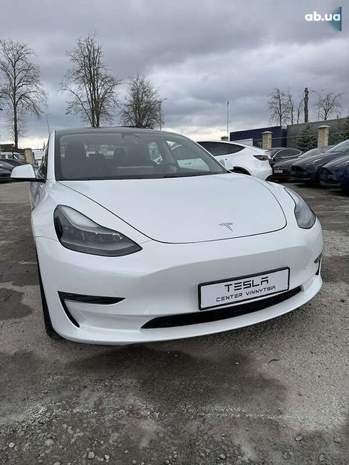 Tesla Model 3 2022 - фото 5
