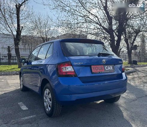 Skoda Fabia 2017 - фото 14