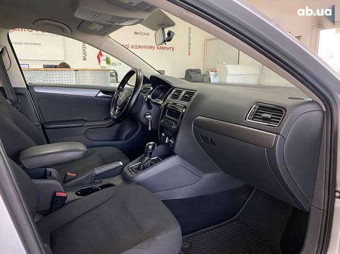 Volkswagen Jetta 2015 - фото 30