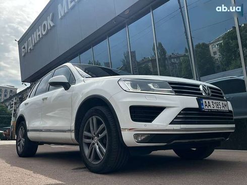 Volkswagen Touareg 2015 - фото 10