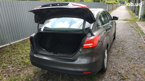 Ford Focus 2015 серый - фото 6