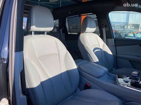 Audi Q7 2016 - фото 29