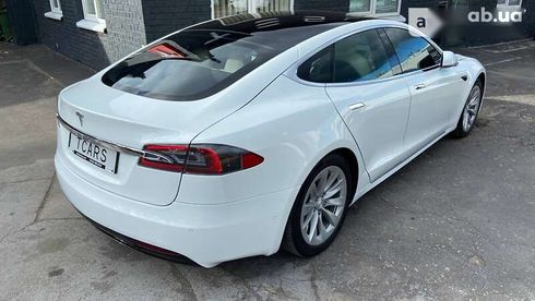 Tesla Model S 2019 - фото 26