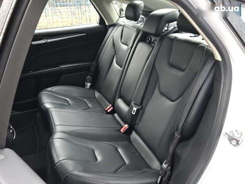 Ford Fusion 2019 - фото 13