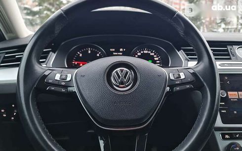 Volkswagen Passat 2019 - фото 16