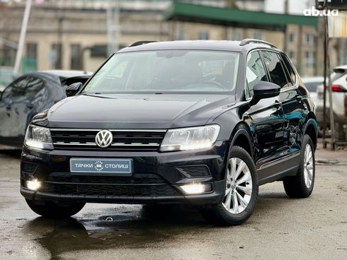 Volkswagen Tiguan 2018 черный - фото 7