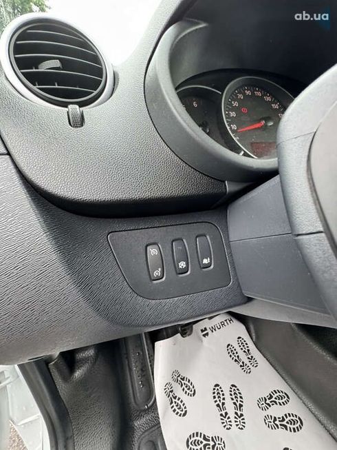 Renault Kangoo 2020 - фото 17