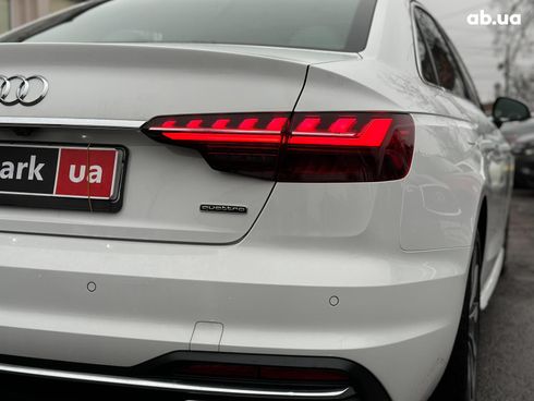 Audi A4 2023 белый - фото 25