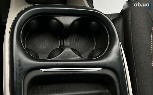 Chrysler Pacifica 2017 - фото 20