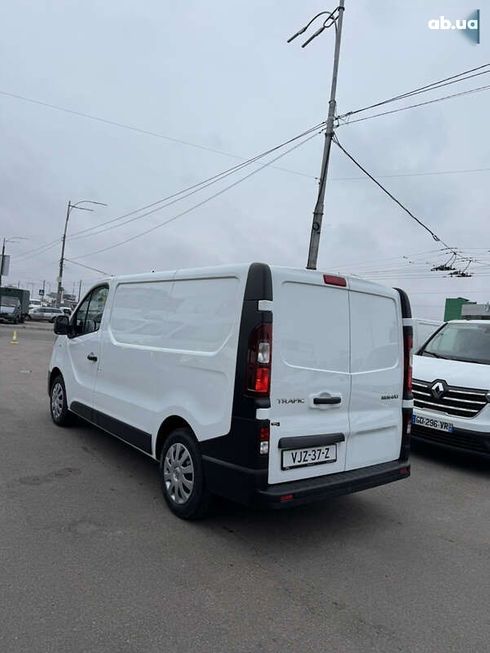 Renault Trafic 2020 - фото 6