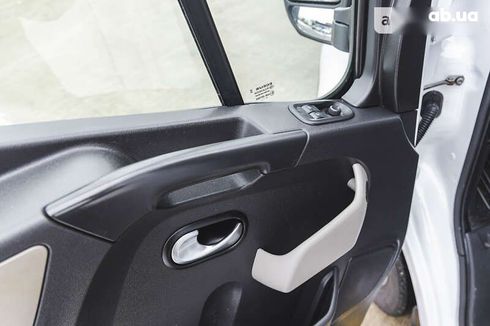 Renault Master 2018 - фото 25