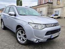 Продаж вживаних Mitsubishi Outlander 2013 року в Києві - купити на Автобазарі