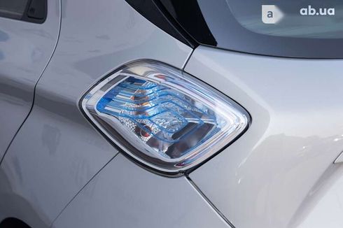 Renault Zoe 2016 - фото 8