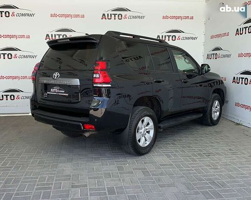 Toyota Land Cruiser Prado 2023 - фото 3