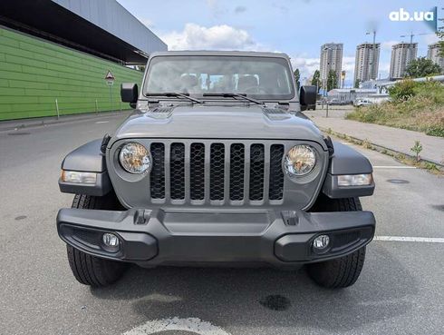 Jeep Gladiator 2022 - фото 3