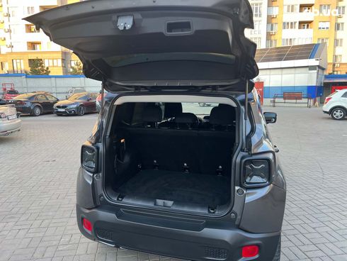 Jeep Renegade 2019 серый - фото 41