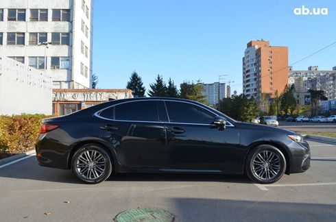 Lexus ES 2017 - фото 6