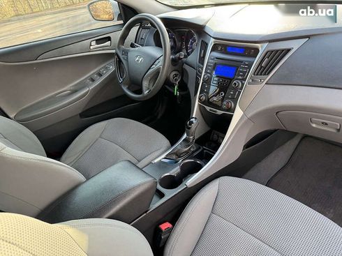 Hyundai Sonata 2012 - фото 30