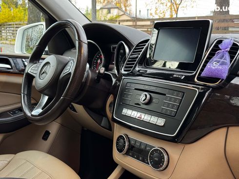 Mercedes-Benz GLS-Класс 2016 белый - фото 71