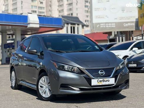 Nissan Leaf 2018 - фото 2
